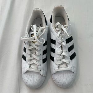 Adidas Superstar